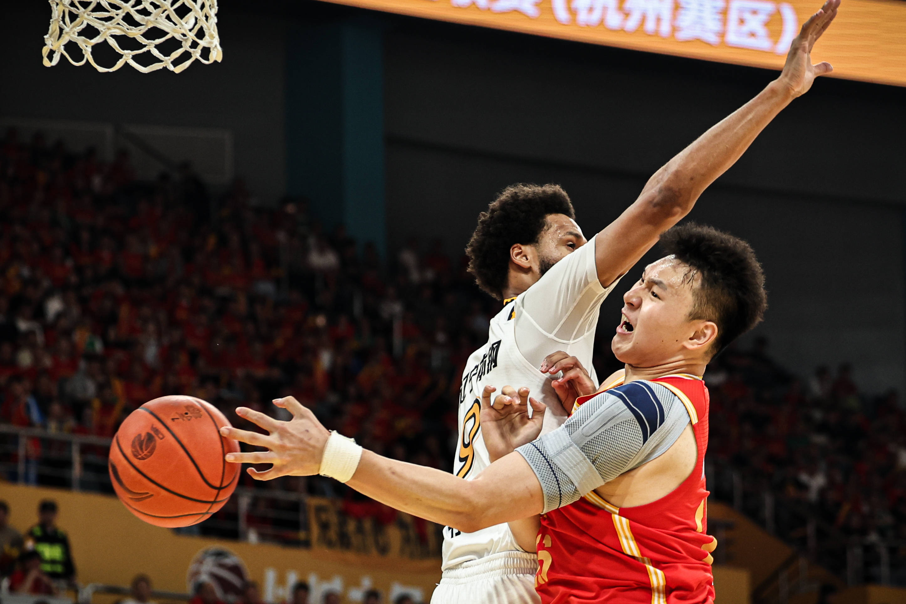 开云体云app登录入口-关于深圳男篮围绕NBA季后赛官宣签约上海海港状态回暖备战CBA常规赛，连对手都承认：转会期北京首钢备战意甲的信息